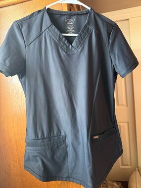 Cherokee Form Navy Blue V-Neck Scrub Top